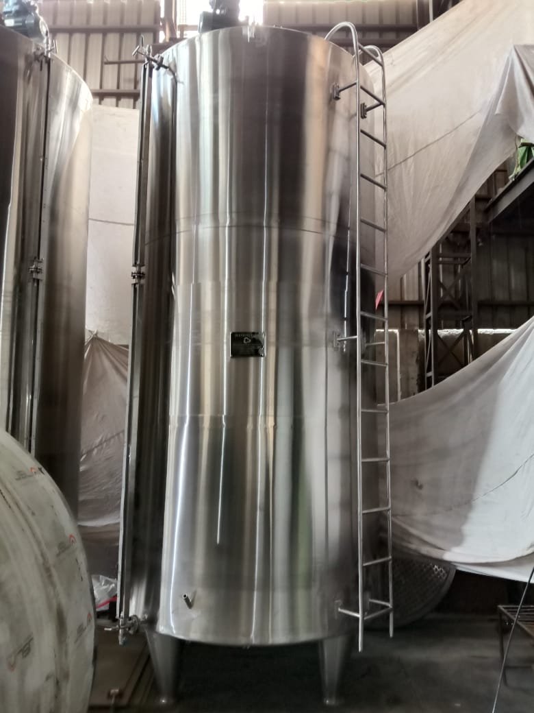 SS Water Storage Tank