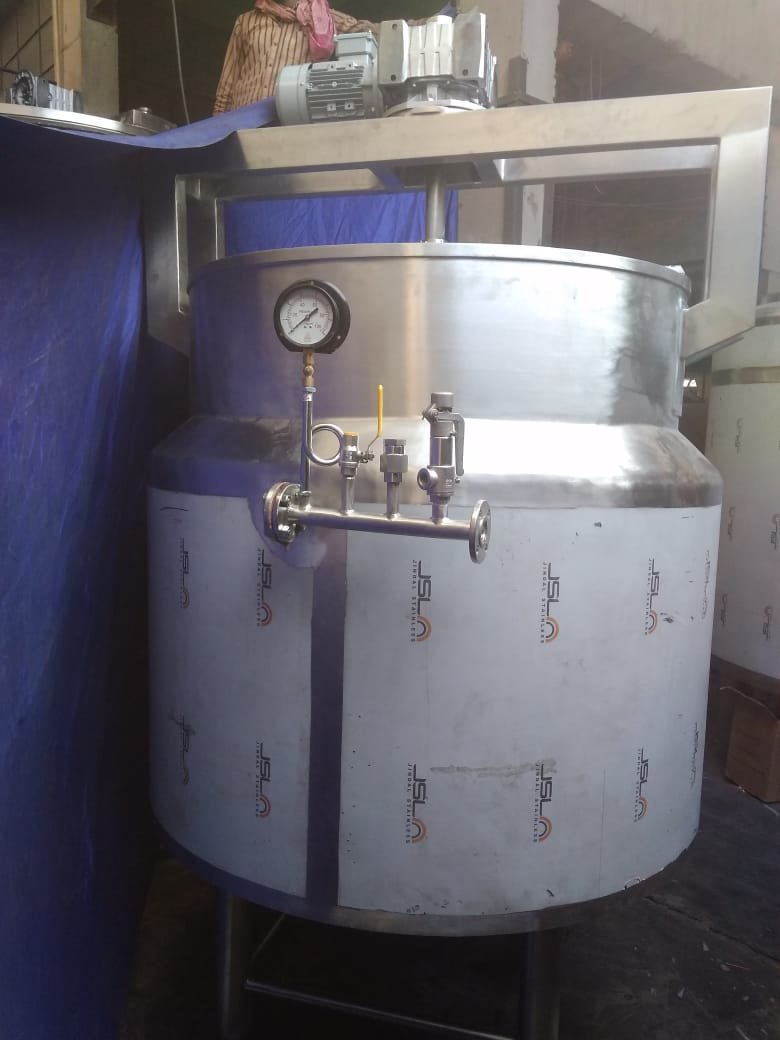 Vertical SS Storage Tank